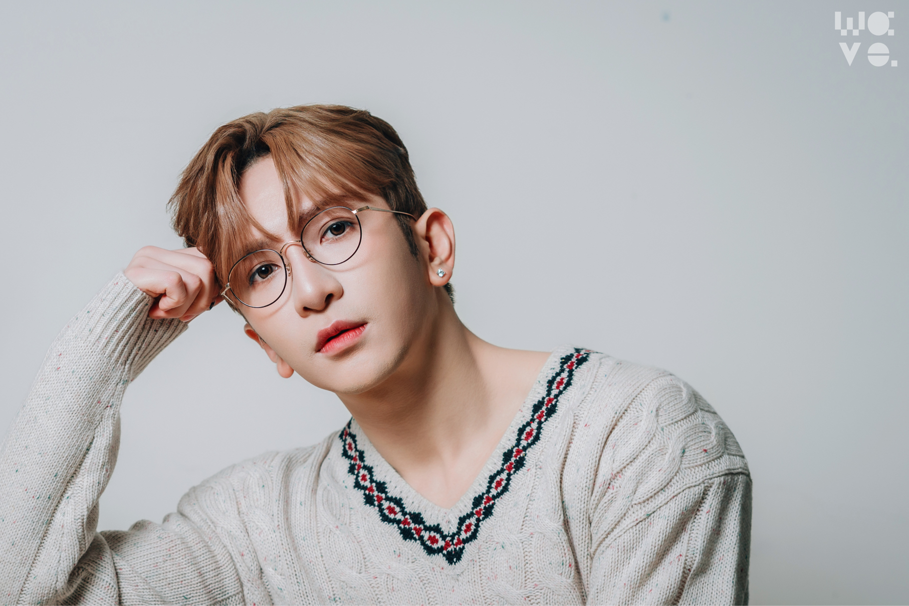 專訪 Anson Lo｜舞台上披甲跳唱，不忘修好情緒這一課