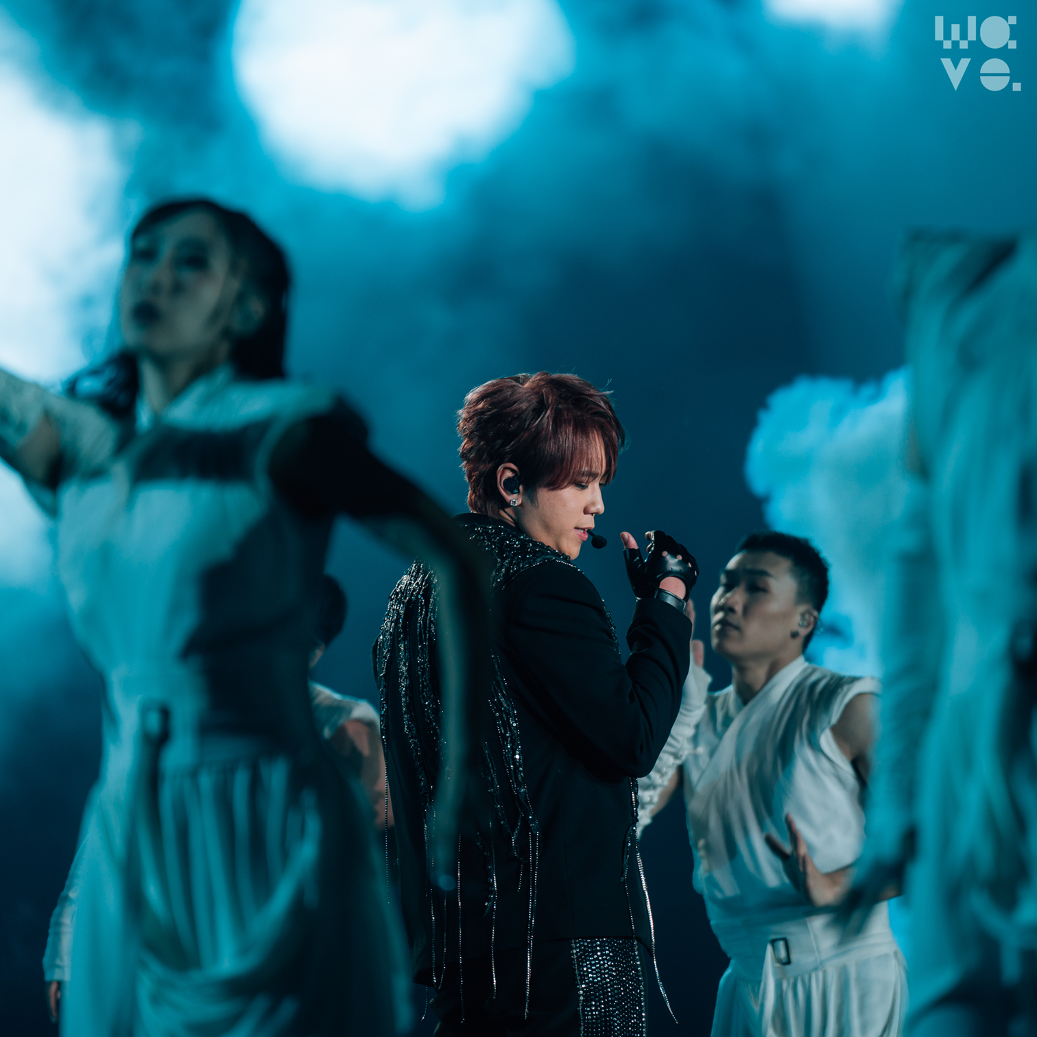 姜濤 LAVA 演唱會：照顧自己內心小孩，不必與 MIRROR 隊友比較